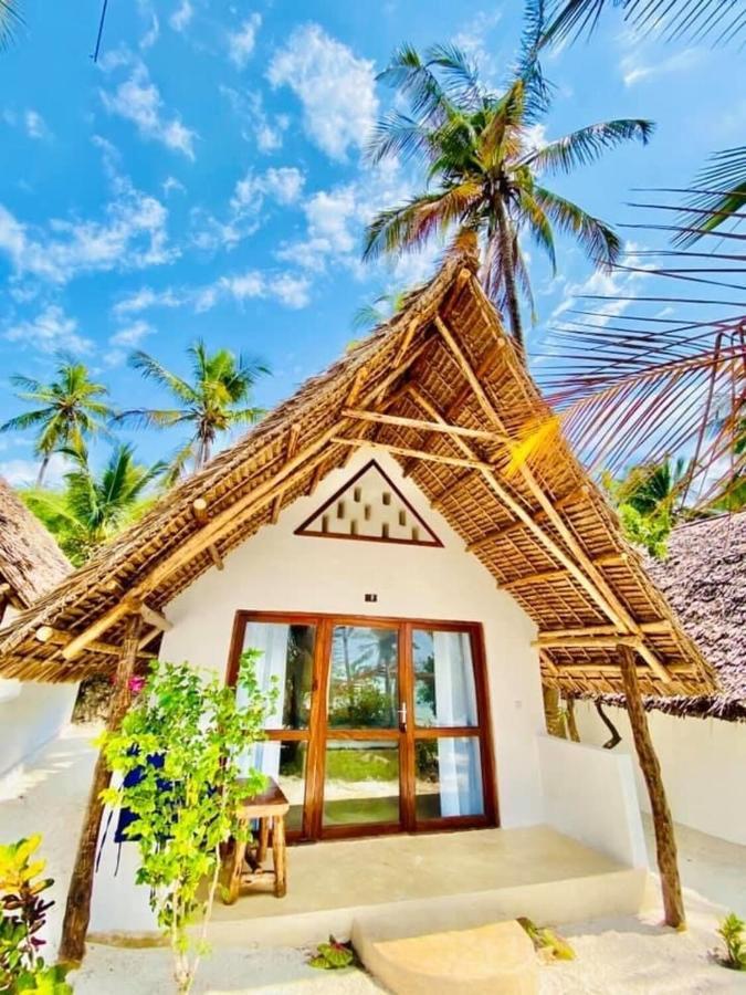 Mnana Beach Bungalows Pingwe Eksteriør billede