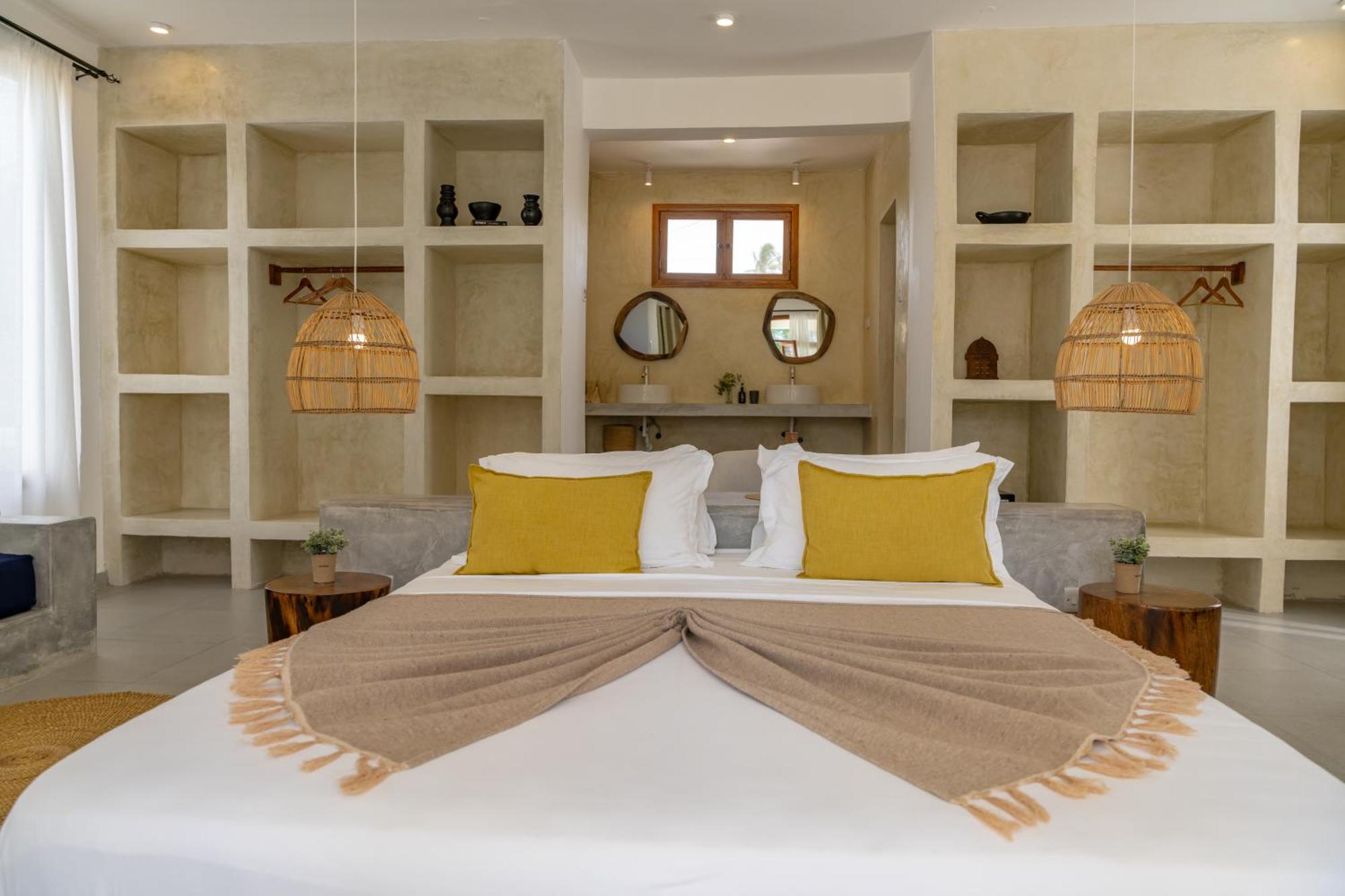 Mnana Beach Bungalows Pingwe Eksteriør billede