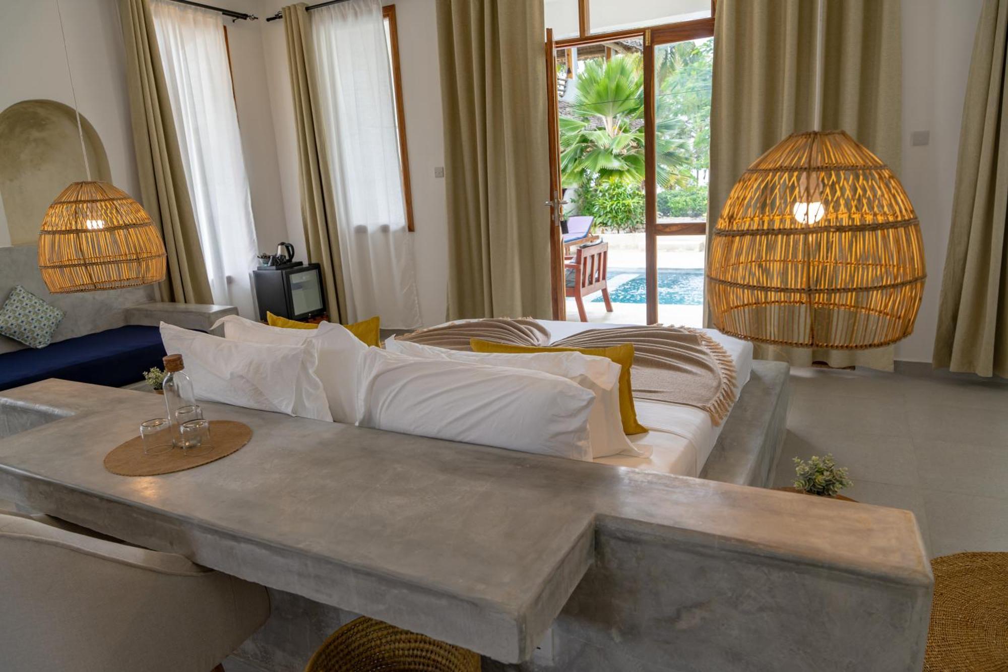 Mnana Beach Bungalows Pingwe Eksteriør billede