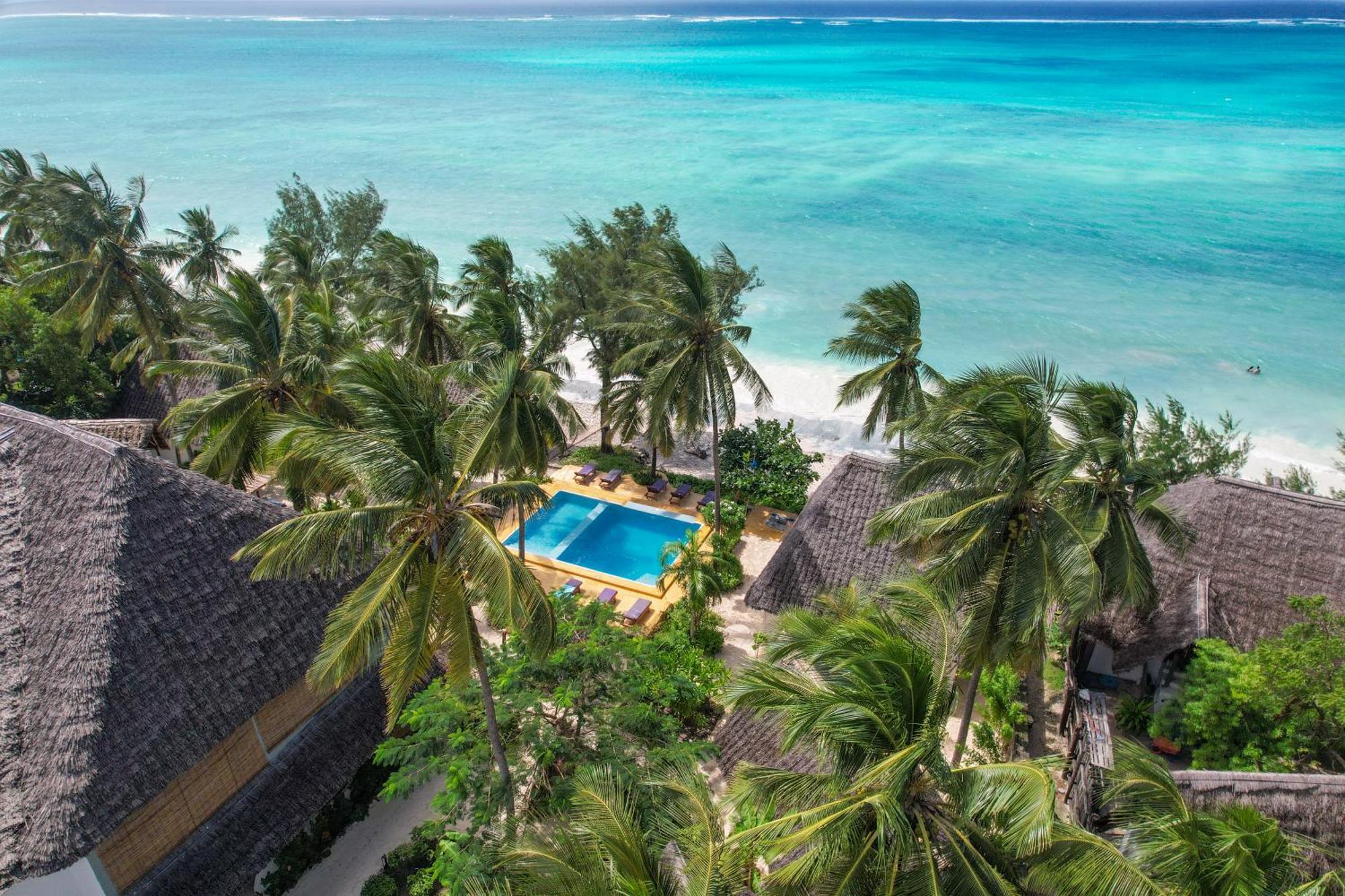 Mnana Beach Bungalows Pingwe Eksteriør billede